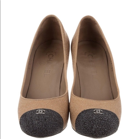 Chanel Cap-Toe Platform Pumps - Picture 3 of 6